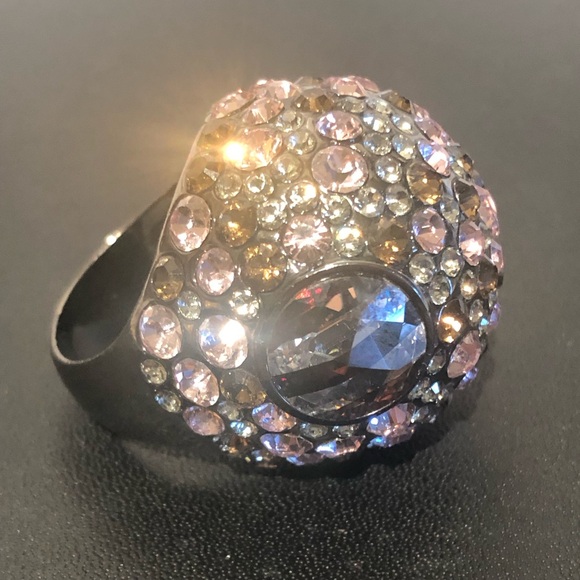 Henri Bendel Swarovski Chrystal Statement Cocktail Ring Excellent Cond Size 8 - Picture 2 of 4